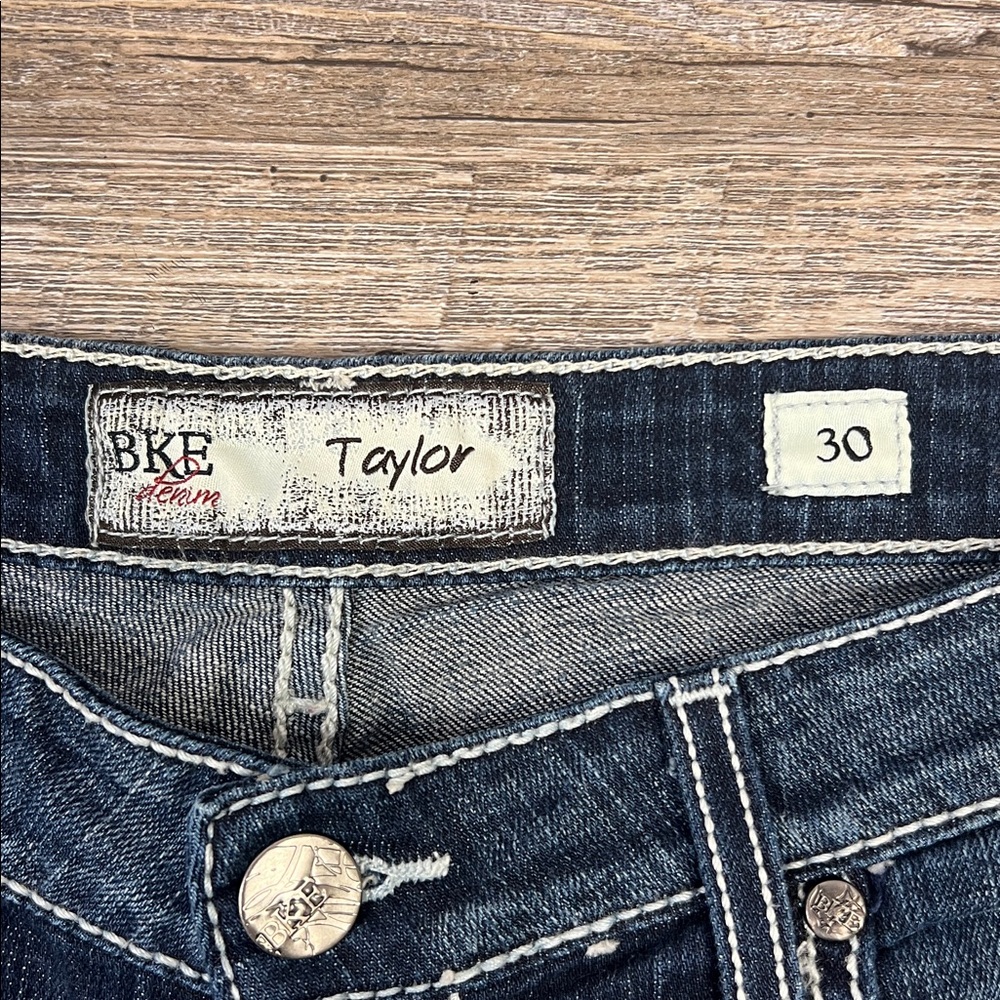👖 BKE “Taylor” Dark Wash Straight-Leg Jeans | Size 30 - Picture 3 of 11